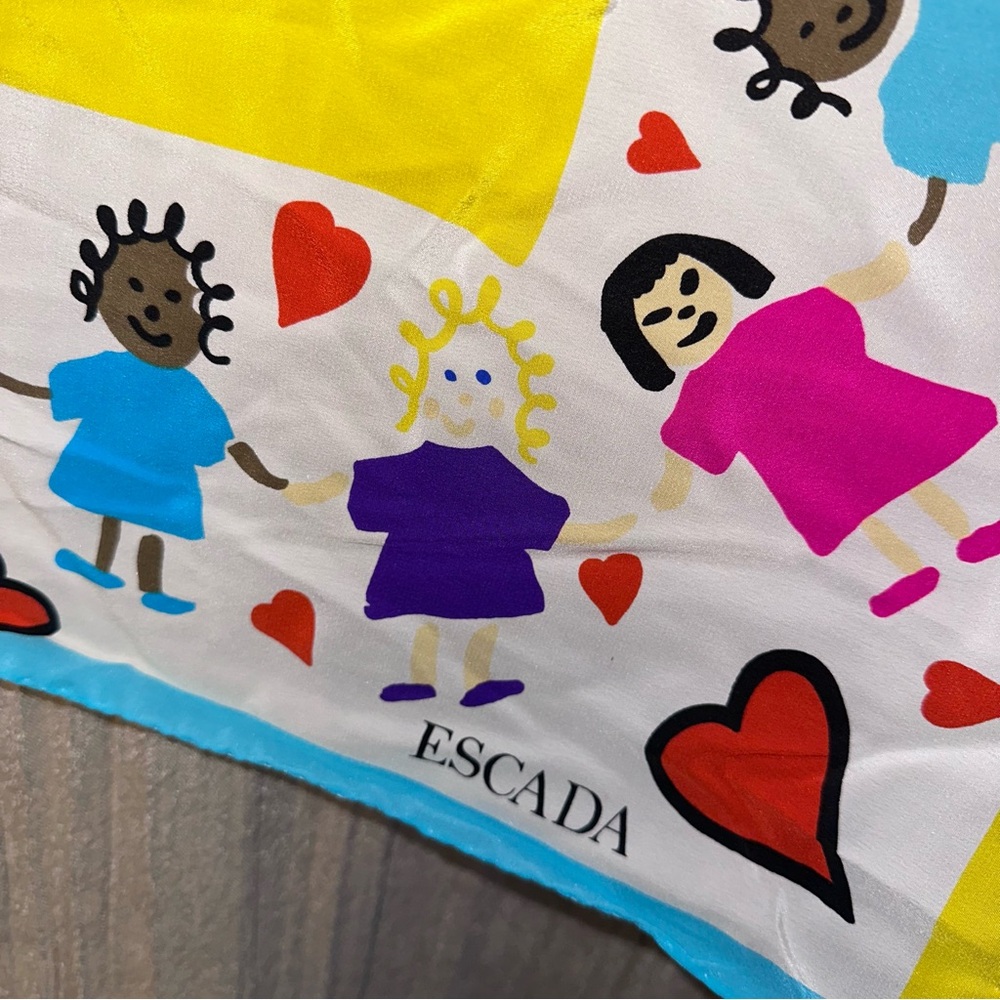 Escada Silk Scarf LOVE 34” Square Children Around the Globe Vintage Italy ESCADA - Picture 5 of 6